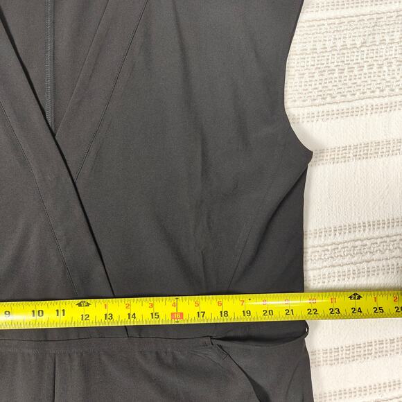 Emma & Michele Black Sleeveless V-Neck Dressy Romper Size XL NEW - Picture 3 of 9